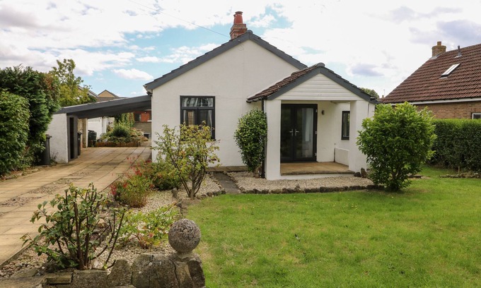 Ripon Cabaña | INGLENOOK, pet friendly, character holiday cottage in Ripon