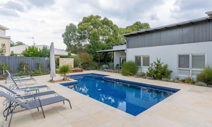 Inverloch Casa | Inverloch Oasis - L Oasi de Invy