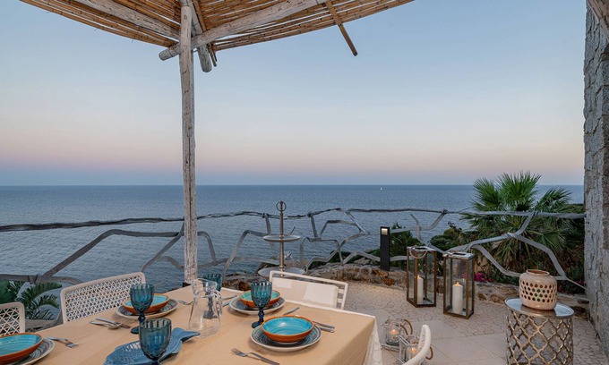 Torre delle Stelle Villa | 3 Suites - 14 places in VILLA ORCEHSTRA SUL MARE