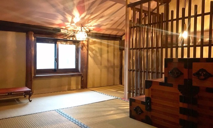 Tokoname Casa | Japanese space where you can spend a relaxing tim / Tokoname Aichi
