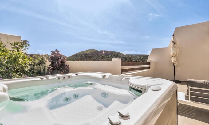 Palm-Mar Casa | Jardines - Acoran 3-2 PENTHOUSE NATURAL RESERVE VIEW & JACUZZI