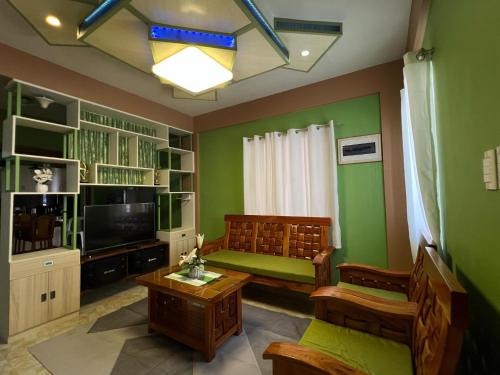 Santo Tomas Casa | Jasmin's Place