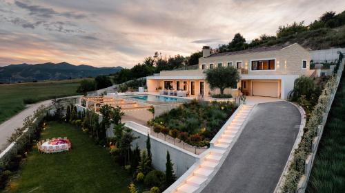 Tirana Villa | Jerina Mansion