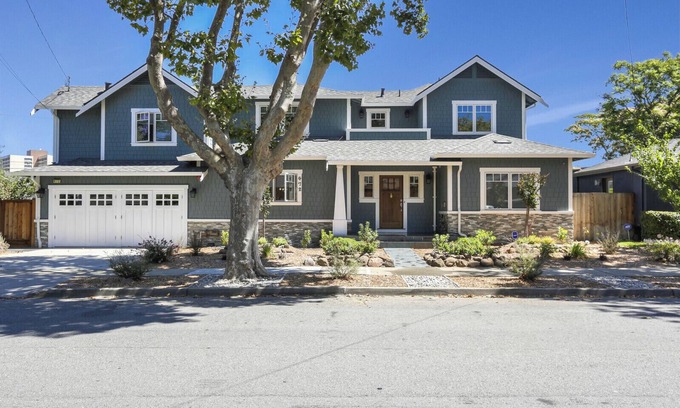 Burlingame Casa | Jewel in Burlingame