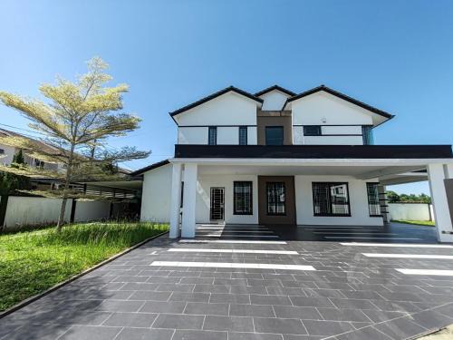 Kuching Villa | JJ Homestay -Stapok