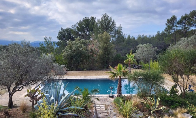 Trans-en-Provence Apartamento | Joli Loft Indépendant de 38m2, Avec Piscine Dans le Var