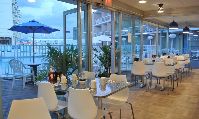 Wildwood Crest Hotel | Jolly Roger Motel