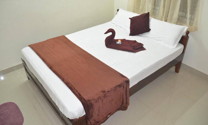 Mayiladuthurai Casa | JP Nivaas Guest House