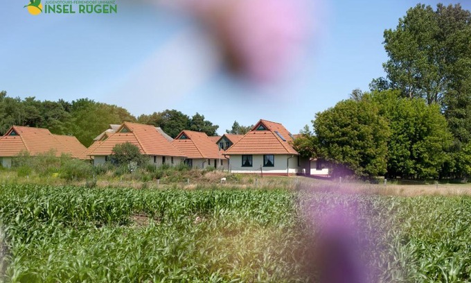 Ummanz Apartamento | Jugendtours-Feriendorf Ummanz