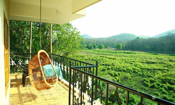 Kumily Casa | Jungle Palace Homestay