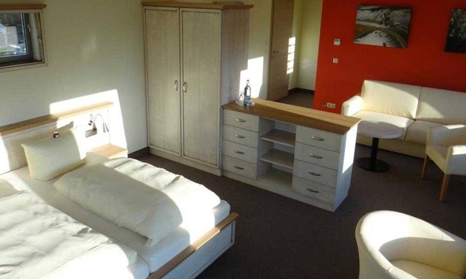 Liepen Apartamento | Suite Junior - Hotel & Restaurant Am Peenetal