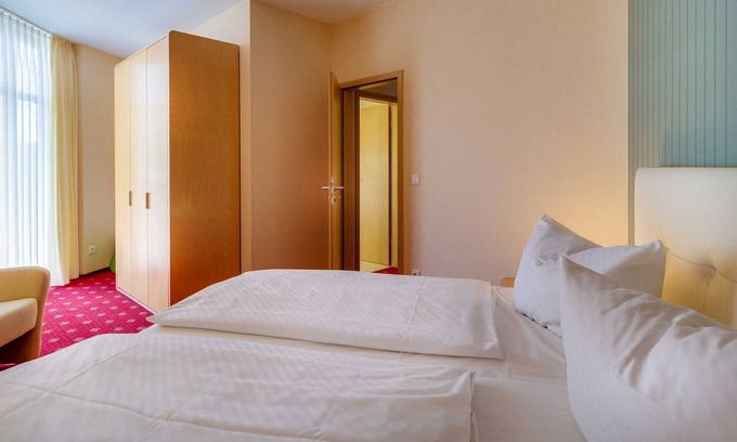 Großraschen Casa | Juniorsuite in der Villa Victoria - Seehotel Großräschen