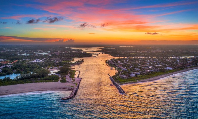 Jupiter Condominio | JupRent's - Bella Paradise - 2Bed/2Bath Prime Location -Beach Ocean Golf Fishing