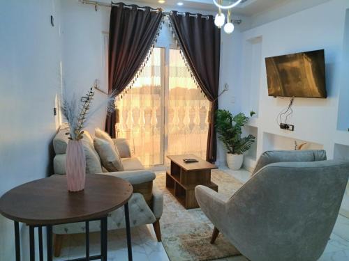 Luxor Apartamento | Jurf El Nile Hotel