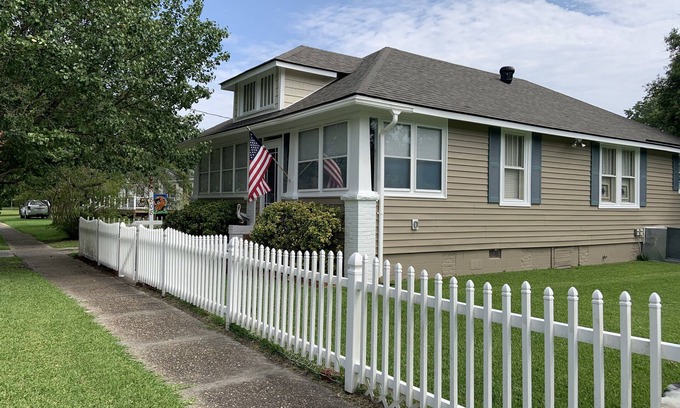 Bridgeton Cabaña | Cabaña pintoresca 'Just in the Moment' cerca del histórico New Bern