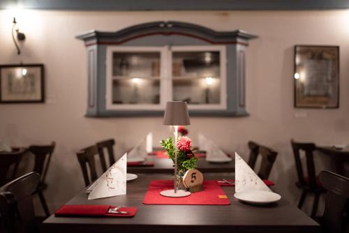 Marktoberdorf Apartamento | Königswirt Historischer Landgasthof