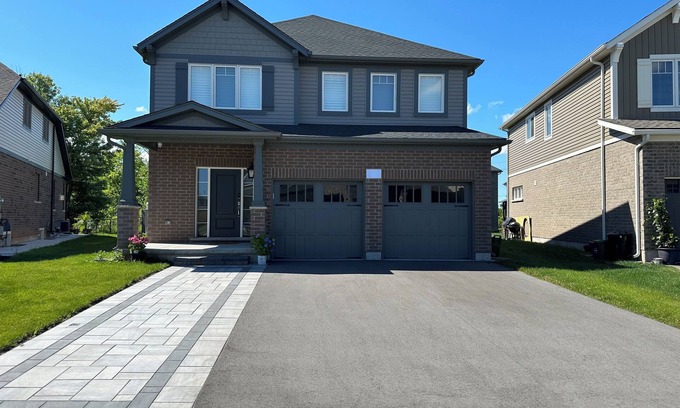 Niagara Falls Casa | K Niagara Guesthouse(whole basement)