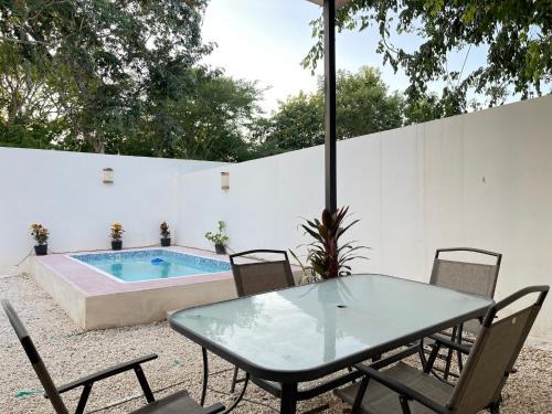 Mérida Casa | Kaab: Exclusividad y confort en un oasis vacacional con piscina