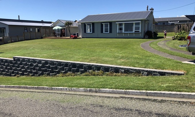 Kai Iwi Casa | Kai Iwi Beach House. Cerca de una fantástica playa de la costa oeste. Vistas increíbles.