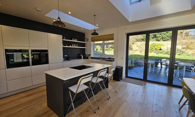 Ellemford Casa | Kaimes Bright Garden Getaway