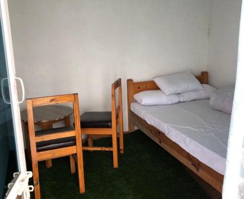 Sarangkot Hotel | Karuwa restaurant and cottage ghar