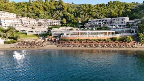 Vassilias Hotel | Kassandra Bay Resort, Suites & Spa