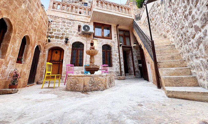 Artuklu Hotel | kefren konağı