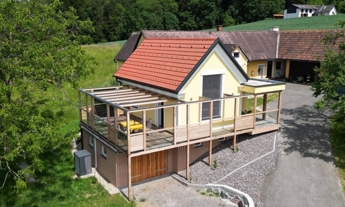 Merkendorf Apartamento | Kellerstöckl Pachler - Ferienhaus, Bad, WC, 2 Schlafräume