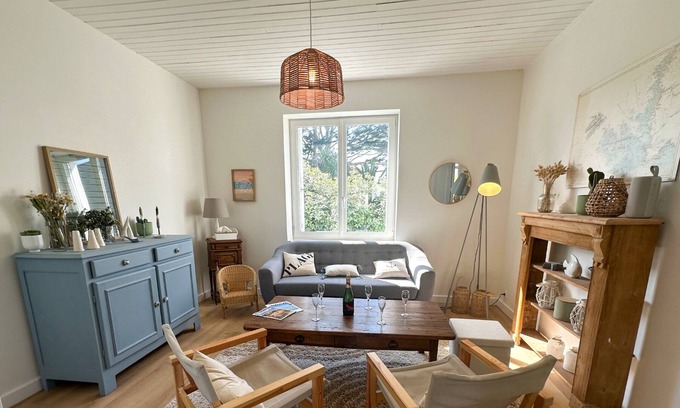 Ploudalmezeau Chalet De Esquí | KER AVEL - Renovated family house near the beach