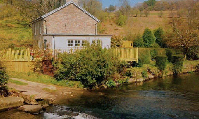 Bridgend Casa | Kingfisher River Retreat