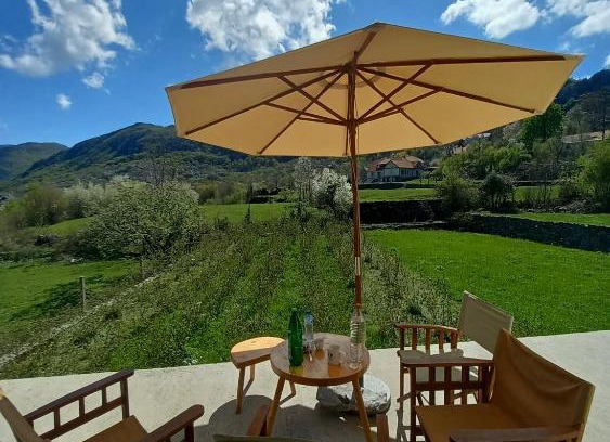 Cetinje Casa | Konak Ugnji-Village