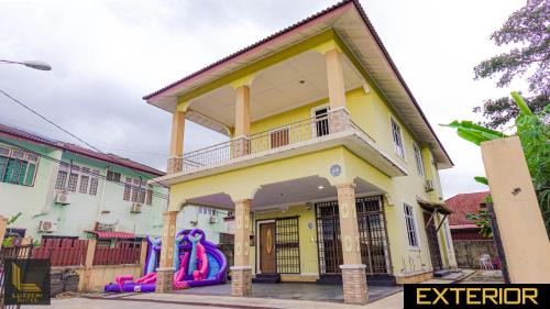 Kota Bharu Villa | Kota Bharu Bungalow Homestay