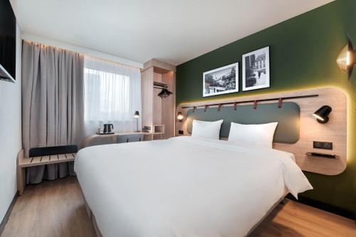 Le Blanc-Mesnil Hotel | Kyriad Le Blanc-Mesnil