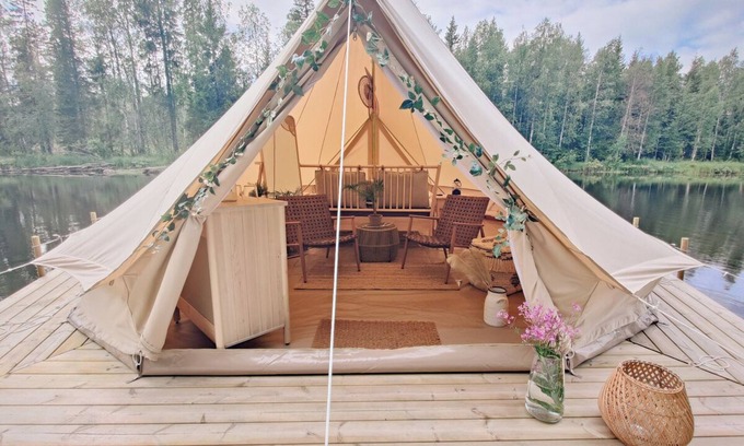 Lapptrask Complejo | Långforsen Restaurang & Glamping