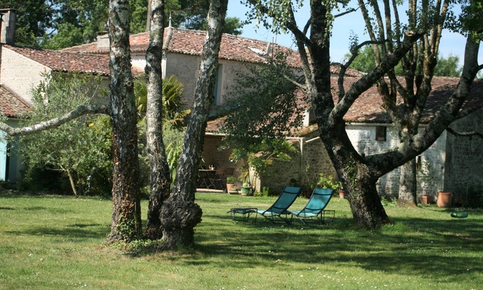 Thezac Casa | L'Embellie charentaise casa entre mar y tierra 11 personas piscina