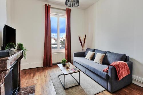 Saint-Fons Apartamento | L'Oasis Urbaine - Spacieux et élégant pour 5 pers