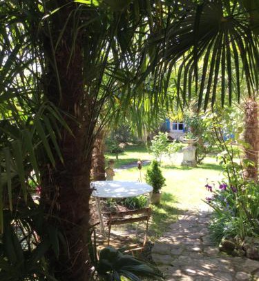 Saint-Jean-d'Angely Cama Y Desayuno | L’orangerie du Général