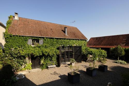 Saint-Dizier-la-Tour Casa | L'Oustal du Domaine de Louveraude