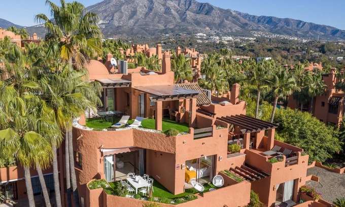 Marbella Villa | La Alzambra Sea Views by Vacation Marbella