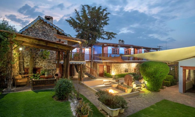 Huasca de Ocampo Hotel | La Casa Azul Huasca & Restaurante La Terraza
