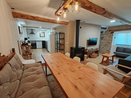 Tragacete Casa | La Casa del Norte