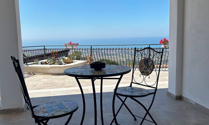 Agrigento Casa | La casa di Pippo Flora