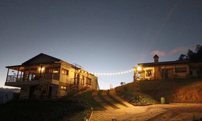 Constanza Cabaña | La Casita de Charo 1, una casa de campo en la montaña, una cabaña llena de vida!