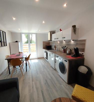 Longues-sur-Mer Casa | La chaumière