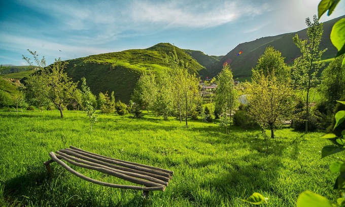 Chuy Province Cabaña | La Dacha KG