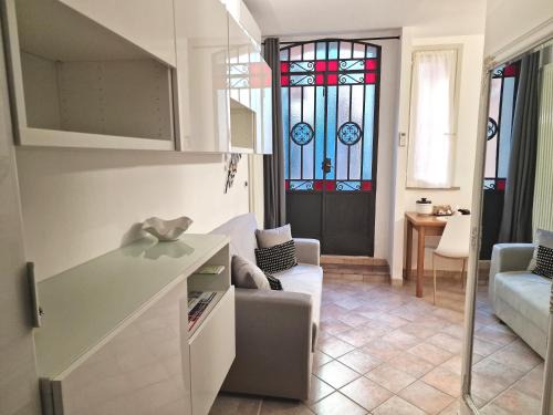 Centro Urbano Apartamento | La Fenice grazioso appartamento in centro con cortile privato