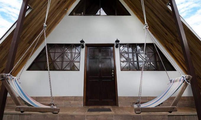 La Fortuna Chalet De Esquí | La Fortuna Private Chalet