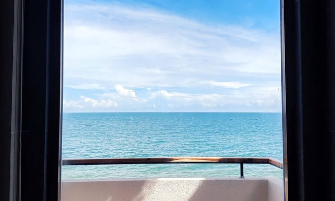 Central Mui Ne Beach Hotel | La Mer Bali Mui Ne