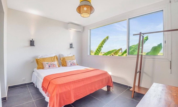 Les Mangles Villa | La "mer de Canne" Villa Standing Evasion Ivoire 2. Avec sa Piscine et son SPA !!