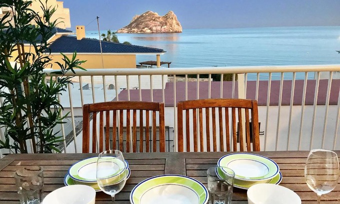 Aguilas Apartamento | La Paloma, Chalet a pie de playa